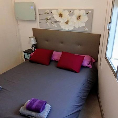 מונפורט דה למוס Casita Junto Al Rio En Un Entorno Natural מראה חיצוני תמונה